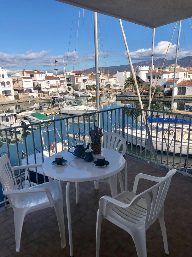 Apt Port Rhodes C, 2 Chbres, 2 Terrasses, Vue Sur Canal Principal De La Marina Et Sur Les Pyrenees Apartamento Empuriabrava Exterior foto