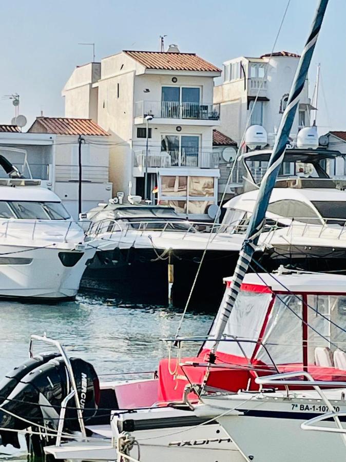 Apt Port Rhodes C, 2 Chbres, 2 Terrasses, Vue Sur Canal Principal De La Marina Et Sur Les Pyrenees Apartamento Empuriabrava Exterior foto